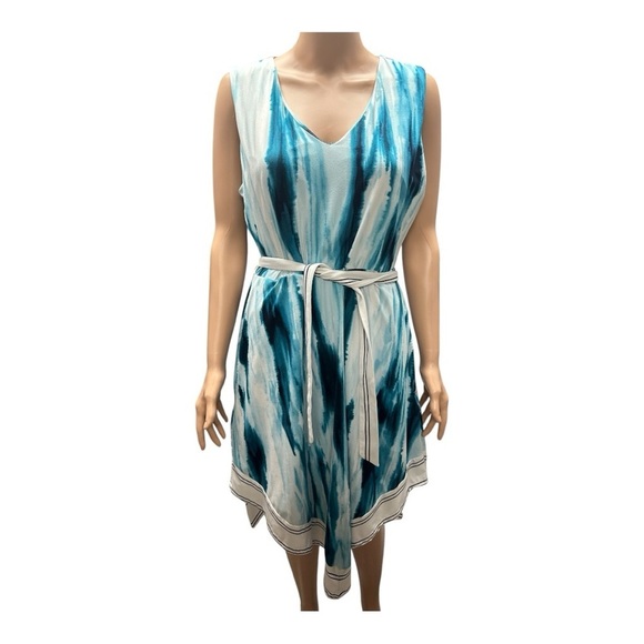 Soma Dresses & Skirts - Soma - EC - Chic Blue and White Sleeveless Dress